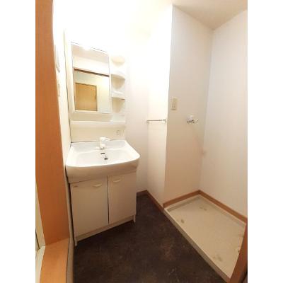 ニューエルディム横山 105【管理NO：1-012214901-01040】 ★家具家電は申し込み後に搬入します★ ★2026年12月中旬入居可能★の物件画像