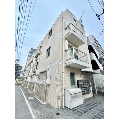 マンスリー新都心西新宿第８【Ｗｉ-Ｆｉ無制限・外国人可】＜寝具・キッチン用品代込＞の物件写真1