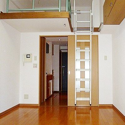 マンスリーリブマックス京橋ＯＢＰリバーフロント□【ロフト付・NET対応】≪スタンダードシリーズ≫の物件画像