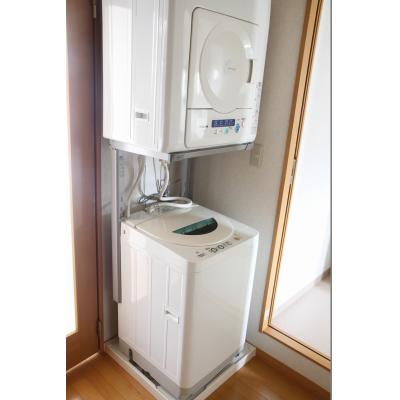 丸永ビル　【　Wi-Fi無料　B・T別　オートロック　モノレール牧志駅徒歩5分　洗浄機能付き便座　】の物件画像