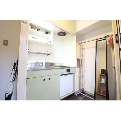 --室内12帖--　グランピア博多駅前　--ソファはソファベッドサイズ--の物件画像