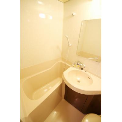 AP新大阪22【便利な3WAYアクセス★新大阪駅から徒歩5分♪スーパー・コンビニすぐ！在宅ワーク・テレワークにおススメです！】の物件画像