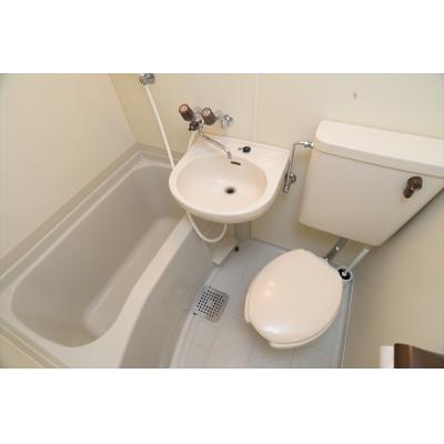 ユニオンマンスリー立川１　1014　1R・シングル☆最上階で眺めのいいお部屋♪便利な宅配BOX完備♪■休日は昭和記念公園で散歩もおすすめの物件画像