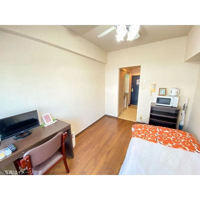 ●2026年2月6日から入居可●ユニオンマンスリー横浜駅西口１　705　1R・シングル☆上層階で眺めのいいお部屋♪安心のオートロック完備♪人気のデスク＆チェア付き♪の物件画像