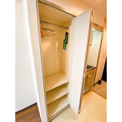 ●2026年2月6日から入居可●ユニオンマンスリー横浜駅西口１　705　1R・シングル☆上層階で眺めのいいお部屋♪安心のオートロック完備♪人気のデスク＆チェア付き♪の物件画像