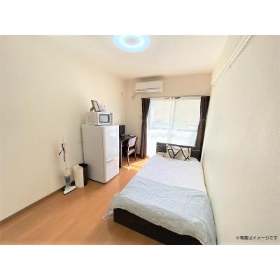 ユニオンマンスリー横浜・白楽１　205　1R・シングル☆■安心のオートロック完備♪デスク＆チェア付きでテレワークにもおすすめ♪■東急東横線利用で渋谷・横浜まで乗換なしでアクセスの物件画像