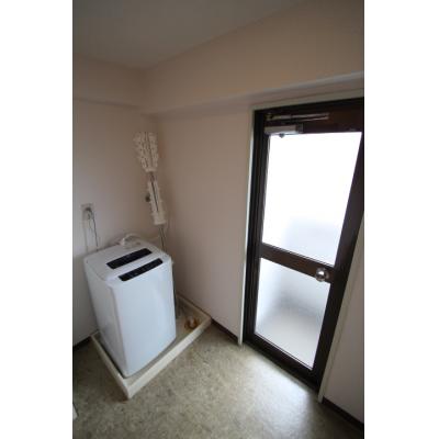 アイロード天神　B２　【💻NET無料】　🚘近隣CP　　🚭禁煙　　【法人契約】の物件画像