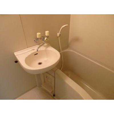 OneLife新大阪SOUTH【バストイレ別,オートロック】の物件画像