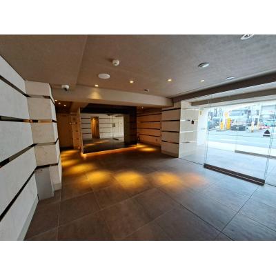 マンスリーステージ関内2【Wi－Fi無料で上限なし　３駅利用可　2016年築の分譲マンション】の物件画像