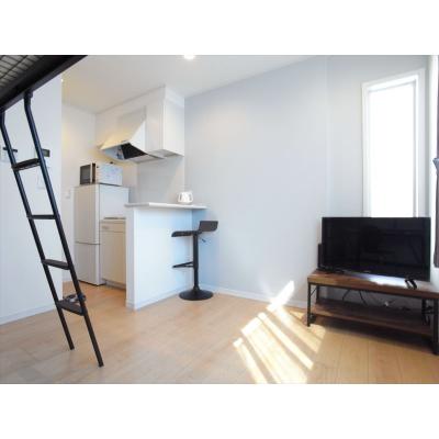 Bizroom／エルマーナB　2016年築のキレイな物件です！ネット無料！！の物件画像