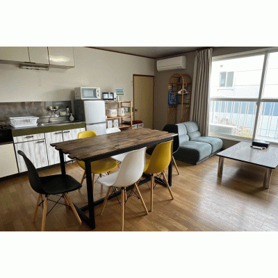 【南郷13丁目6分】ネット無料・買物便利！最大8名利用可丨ラ・モンターニュ202(禁煙)(3)の間取り図