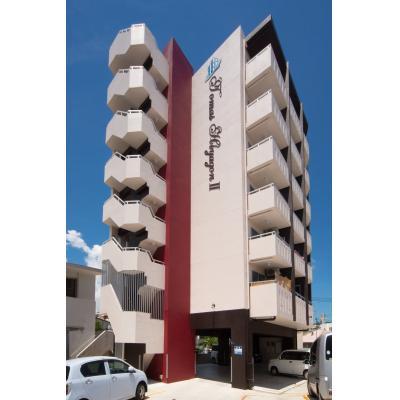 【トーマス比屋根Ⅱ605】沖縄市家具家電付マンスリーマンション・駐車場1台無料・バス・トイレ別　Wi-Fi無料　県総合運動公園近くの間取り図