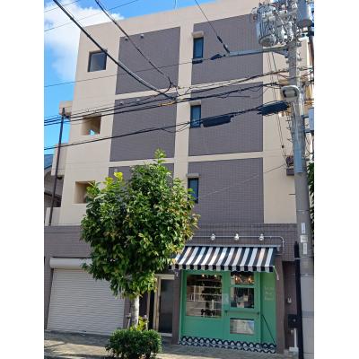 🌈新規オープン賃料半額　明石市西新町／山陽西新町駅徒歩2分✨南向き角部屋🔅ネット無料👍スマートTV📺【M027】の間取り図