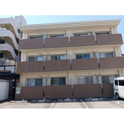 【安田バス停徒歩４分/駐車場1台付】明るく綺麗✨閑静な住宅街【M105】の間取り図