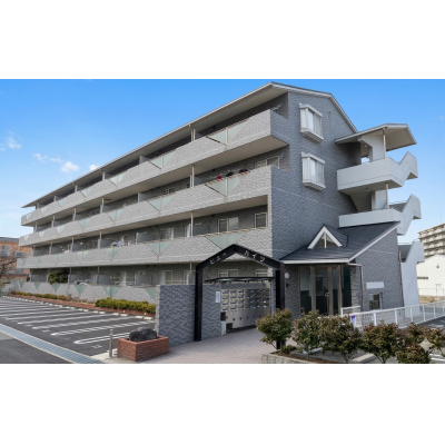 🌈新規オープン賃料半額🌈2名入居可！駐車場付き＆ネット無料📶✨ゆとりの2DK角部屋✨【M126】の間取り図