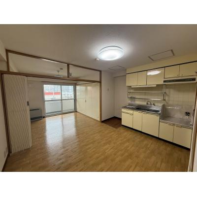 POROKARI旭川1条通B/エアコン/駐車場有/複数室の間取り図
