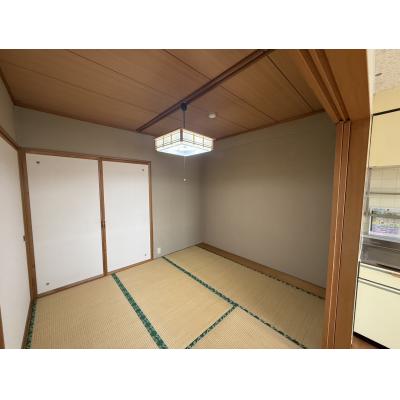POROKARI旭川1条通F/エアコン/駐車場有/複数室の間取り図
