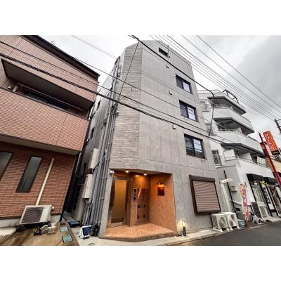 最寄り駅まで徒歩5分/3路線3駅徒歩圏内!/グレイスアースレジデンス302の地図画像