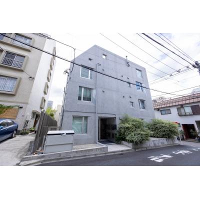 最寄駅まで徒歩4分/新宿まで2駅/家具家電付き/PASEO市谷台町I 104の地図画像