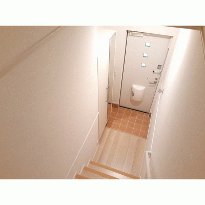 プルメリアⅥ 102【管理NO：1-024983401-01020】 ★家具家電は申し込み後に搬入しますの地図画像