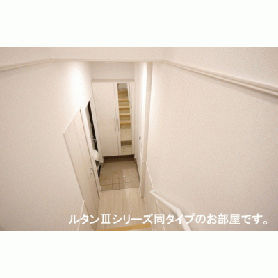 コッリーナ・ヴェルデ　Ｋ 203【管理NO：1-028549901-02030】 ★家具家電は申し込み後に搬入します 2026年10月上旬入居可能の地図画像