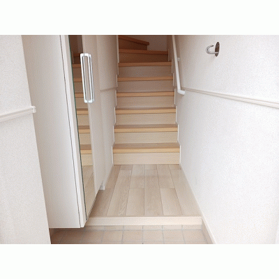 エルミタージュ 303【管理NO：1-028717101-03030】 2026年10月上旬入居可能の地図画像