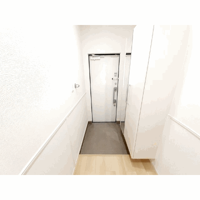グローブ　Ｂ 105【管理NO：1-027565302-01040】 ★家具家電は申し込み後に搬入しますの地図画像
