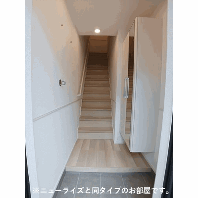 シュタインブルネン 203【管理NO：1-028598901-02030】 2026年09月下旬入居可能の地図画像