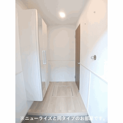 シュタインブルネン 104【管理NO：1-028598901-01040】 ★家具家電は申し込み後に搬入します 2026年09月下旬入居可能の地図画像