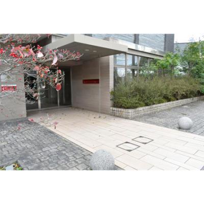 【先着順】【オフシーズンにつき60％OFF】【ネット無料/浴室乾燥機付き】　エイペックス北梅田🚭　［C.1263090］の地図画像